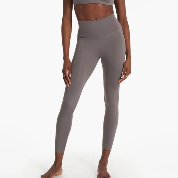 Nwt Vuori Evolve Leggings